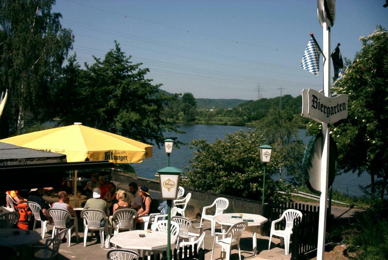 Gaestezimmer Auf Dem Campingplatz Konz Extérieur photo